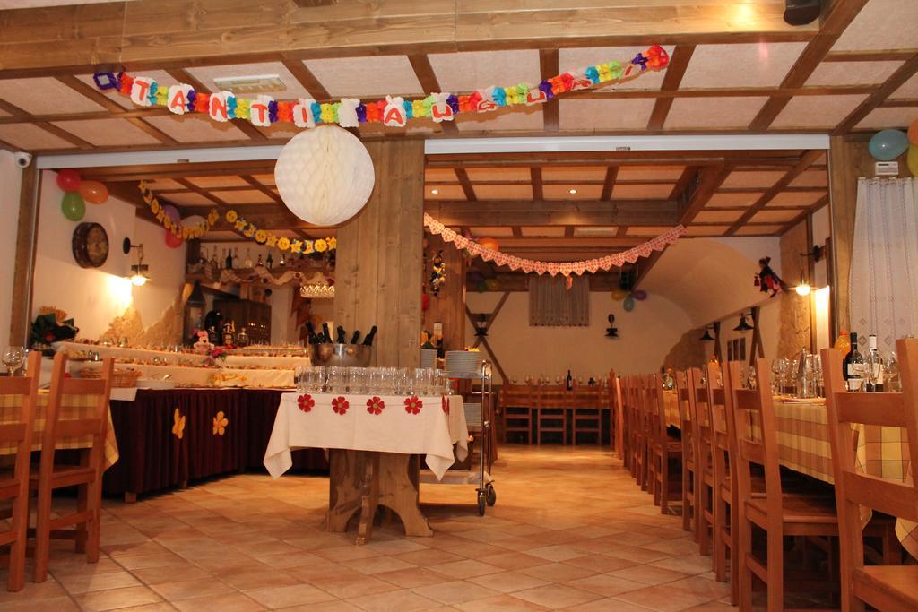 Hotel Vittoria Folgaria Esterno foto